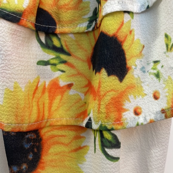 Sunflower Top - Picture 4 of 4